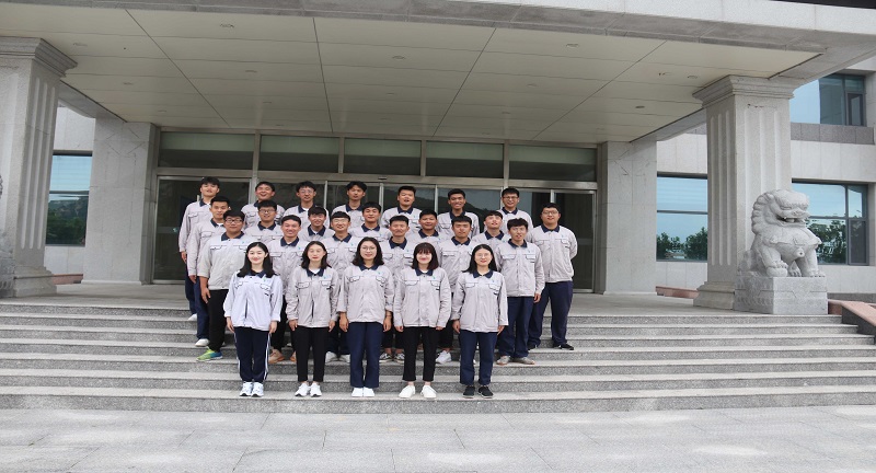 项目动态-公司组织代培生特训营毕业典礼 (1).jpg