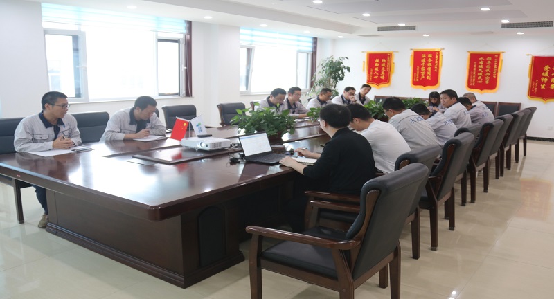 提质增效 转型升级-科技赋能助力高质量发展 公司组织召开信息化工作专题会 (1).jpg